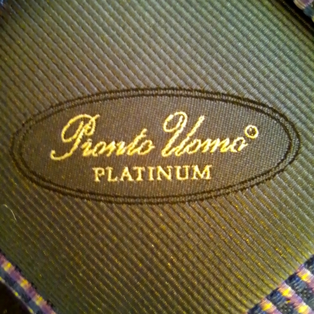 Pronto Uomo Platinum Tie